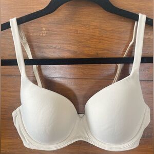 Victoria’s Secret Shaping Demi